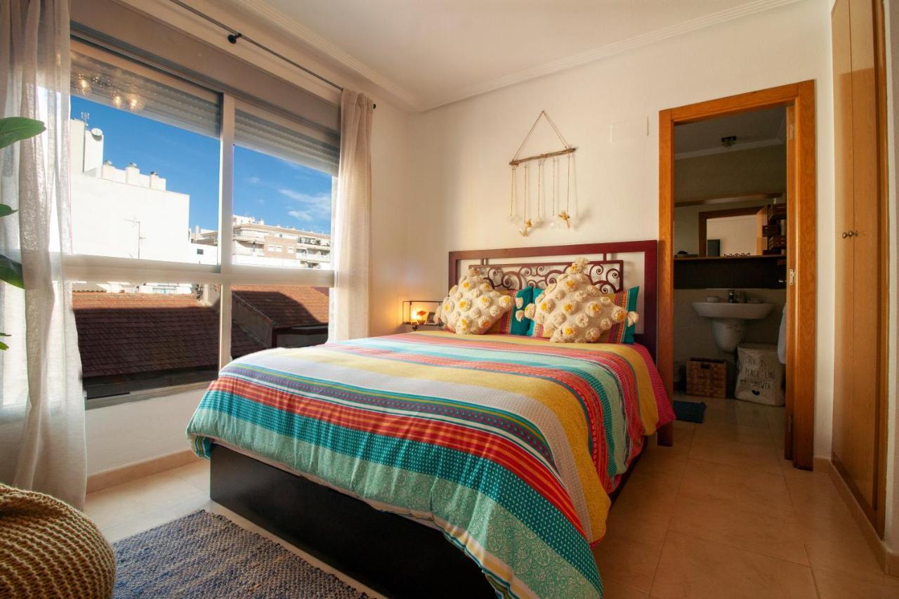 El Apartamento De Maria Jose Apartment Torrevieja Luaran gambar
