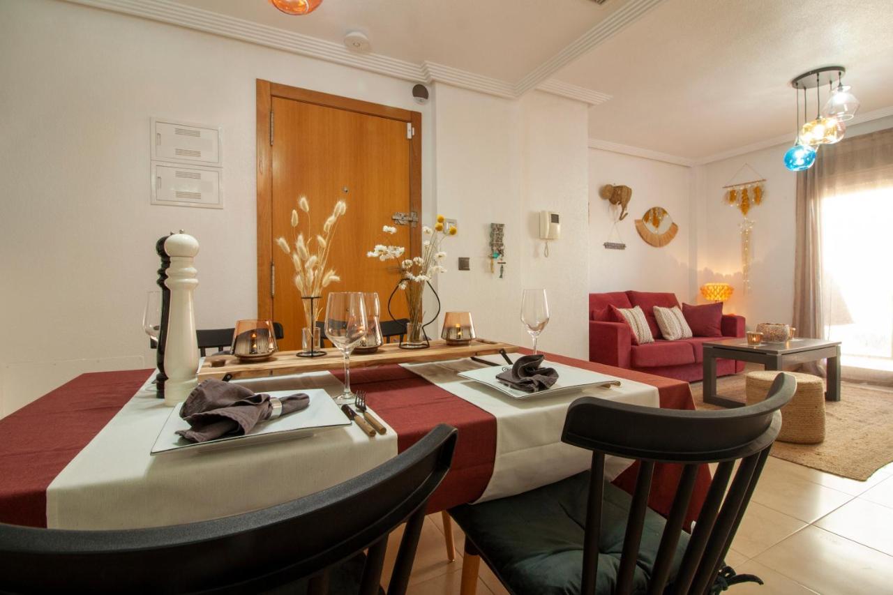 El Apartamento De Maria Jose Apartment Torrevieja Luaran gambar