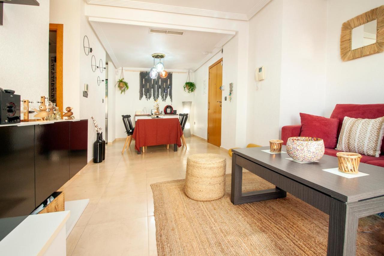 El Apartamento De Maria Jose Apartment Torrevieja Luaran gambar