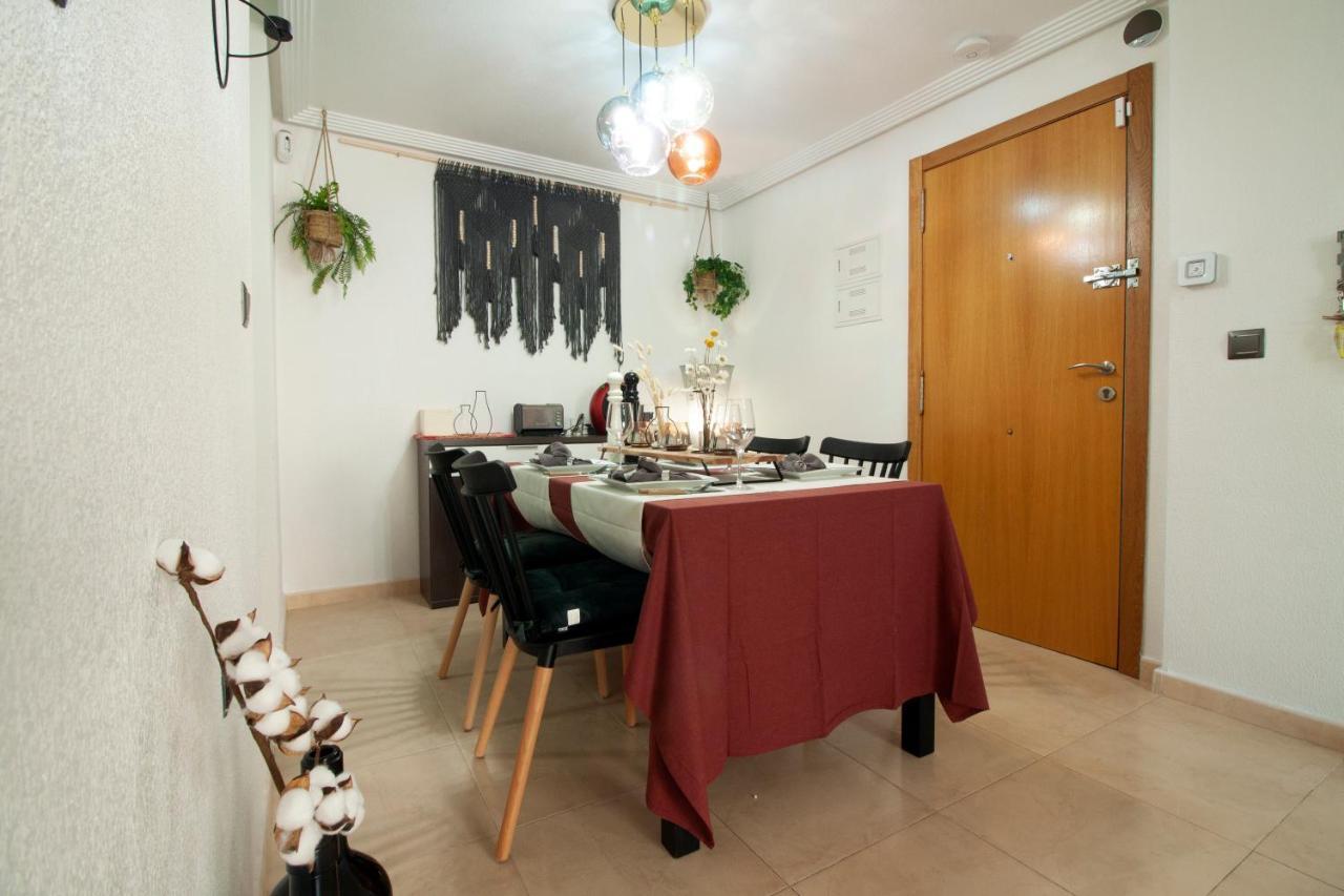 El Apartamento De Maria Jose Apartment Torrevieja Luaran gambar