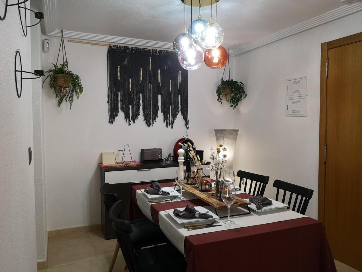 El Apartamento De Maria Jose Apartment Torrevieja Luaran gambar
