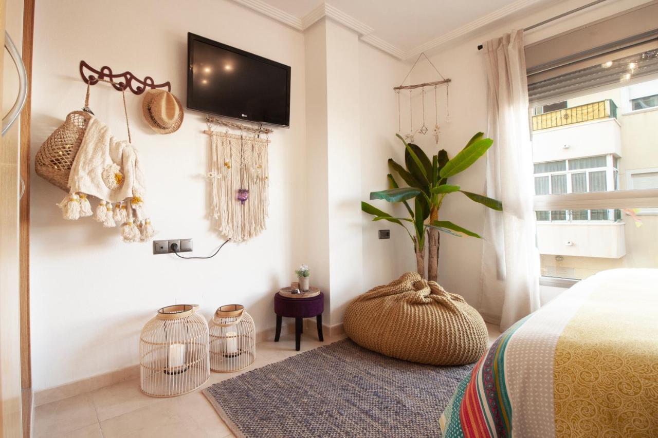 El Apartamento De Maria Jose Apartment Torrevieja Luaran gambar